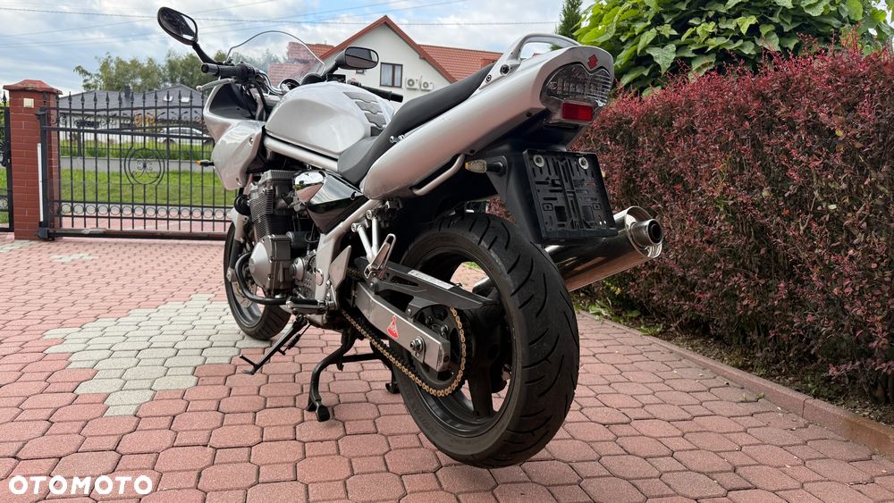 Suzuki Bandit - 2