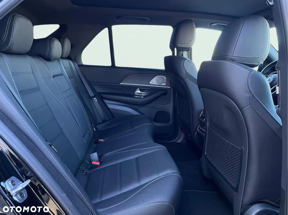 Mercedes-Benz GLE - 21