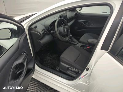 Toyota Yaris - 3