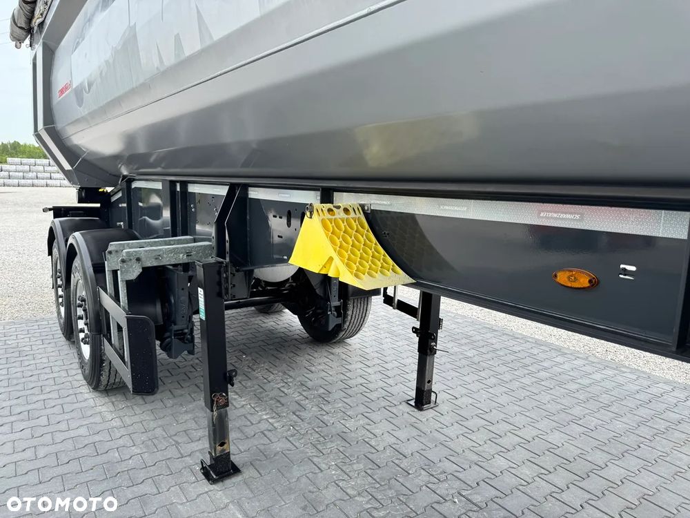 Schwarzmuller H-K SERIE/ WAGA 5600 kg / PODNOSZONA OŚ  / DMC 36000 KG / IDEALNY STAN - 22