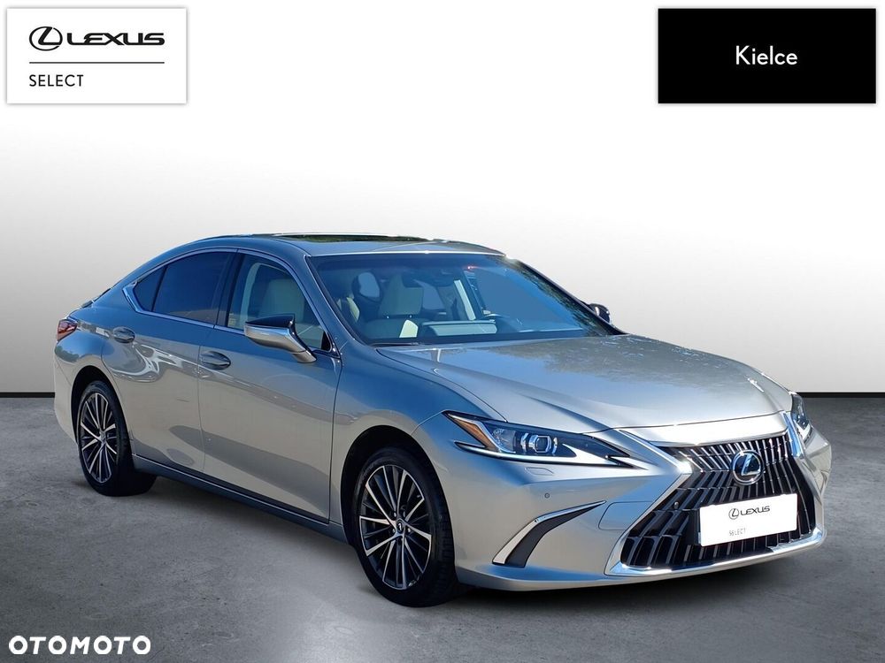 Lexus ES 300h Business Edition - 8