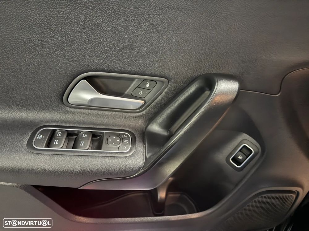 Mercedes-Benz CLA 250 e Shooting Brake Style Plus - 22