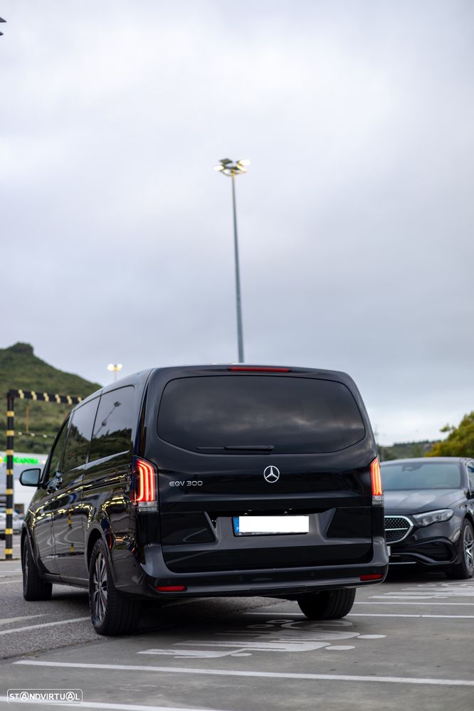 Mercedes-Benz EQV 300 Longa - 31