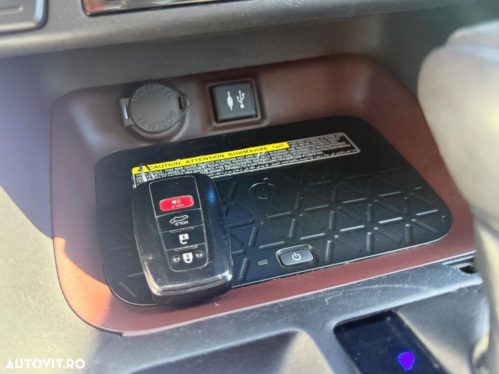 Toyota RAV4 2.5 4x4 Comfort - 27