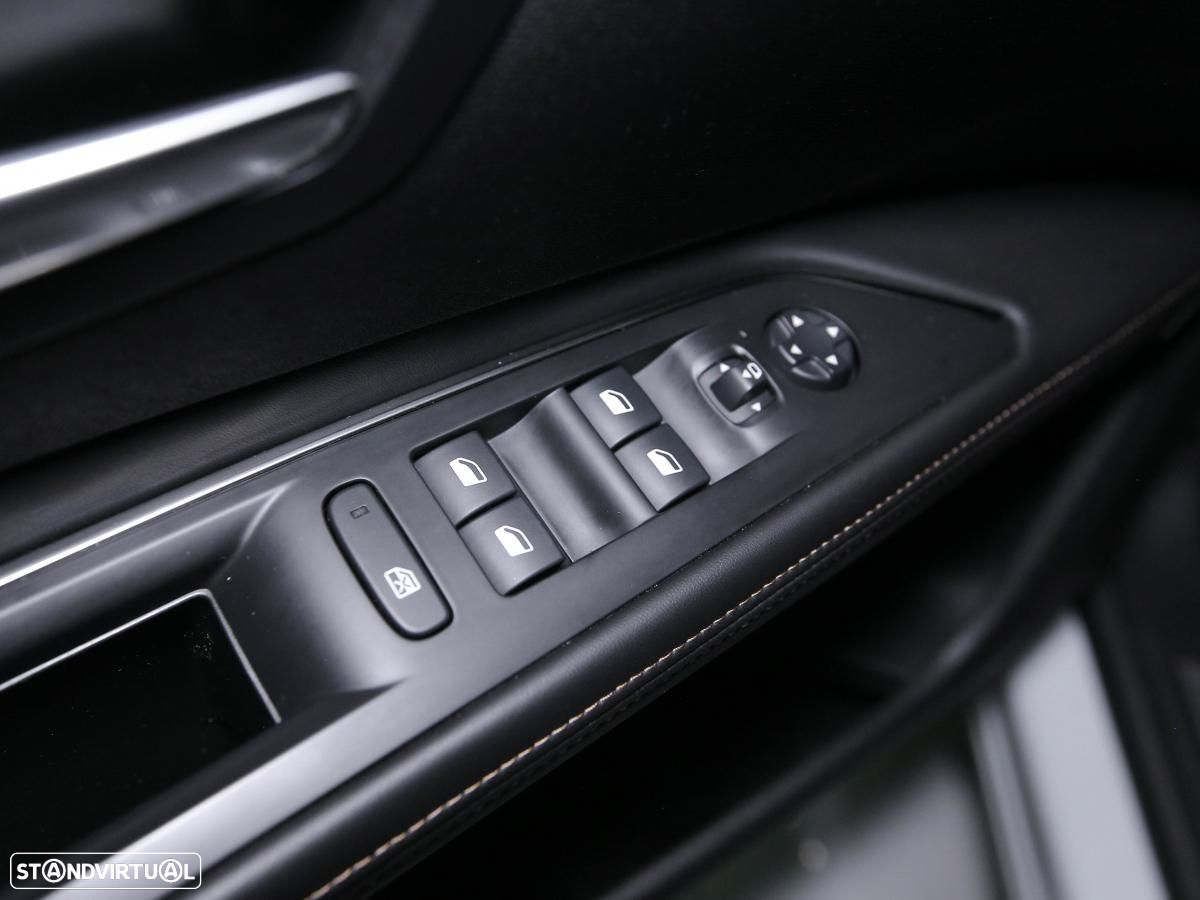 Peugeot 5008 1.5 BlueHDi GT Line EAT8 - 13