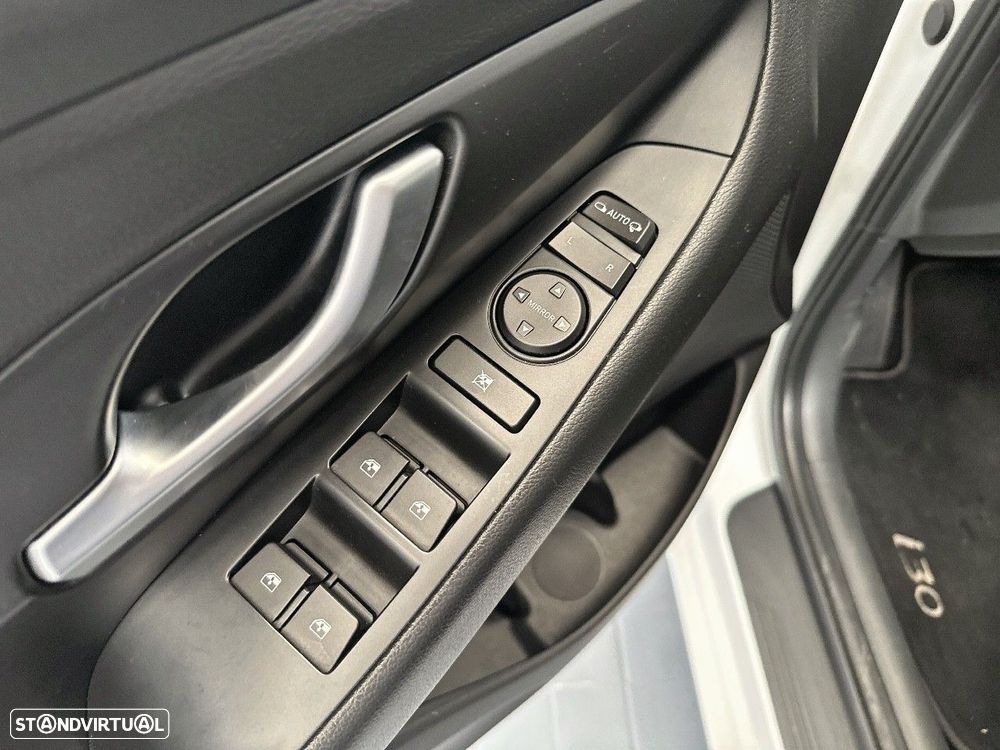 Hyundai i30 1.0 T-GDI Style Plus - 18