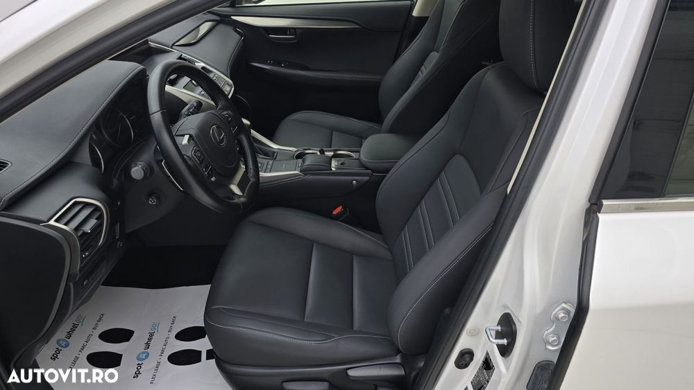 Lexus Seria NX 300h AWD Business - 13