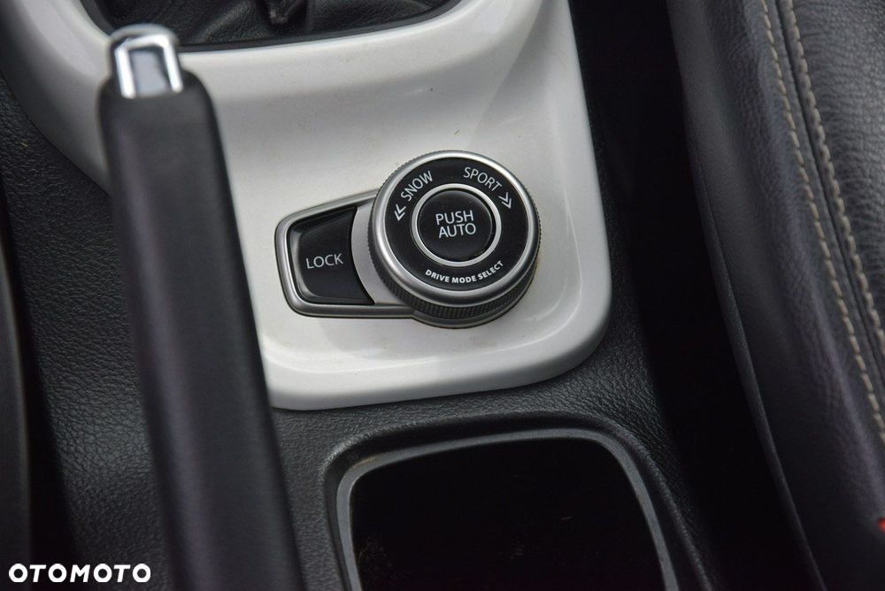 Suzuki Vitara 1.6 DDiS (4x4) Allgrip Comfort - 35