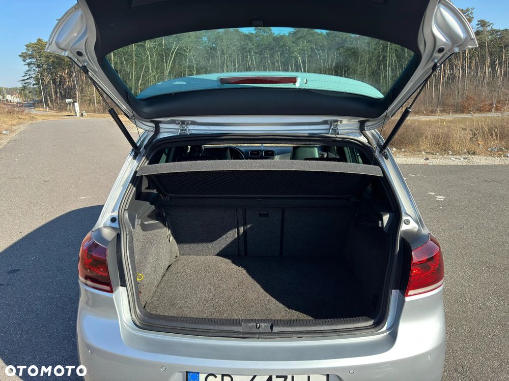 Volkswagen Golf 2.0 R DSG - 13