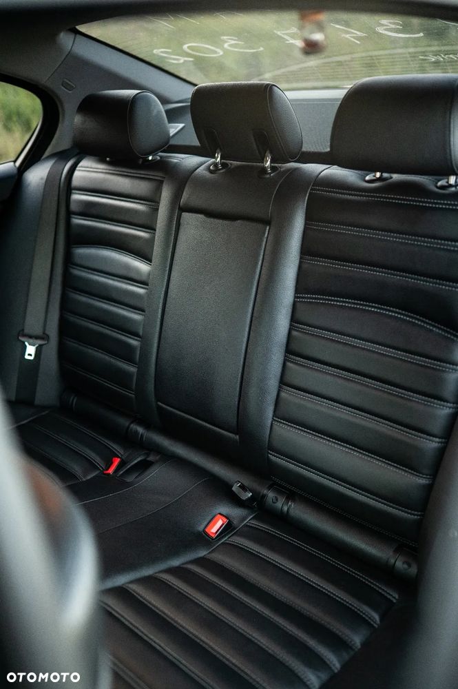 BMW Seria 5 - 16