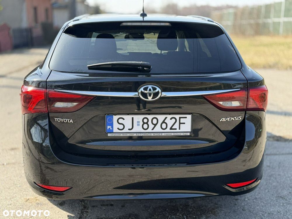 Toyota Avensis - 4