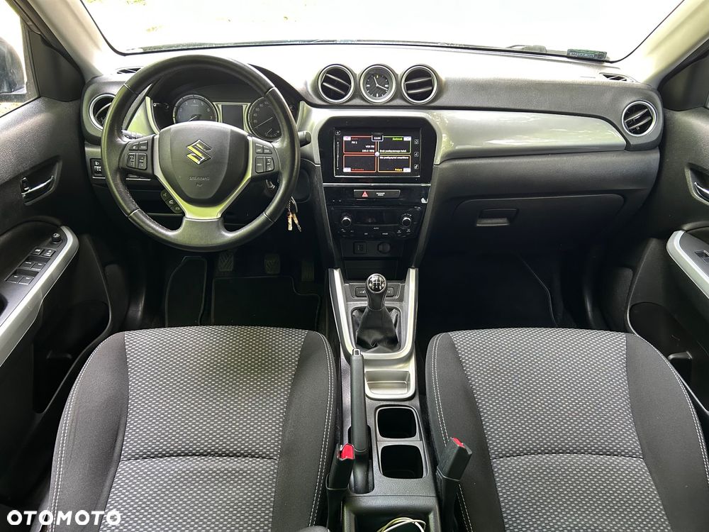Suzuki Vitara 1.6 Premium 2WD - 8