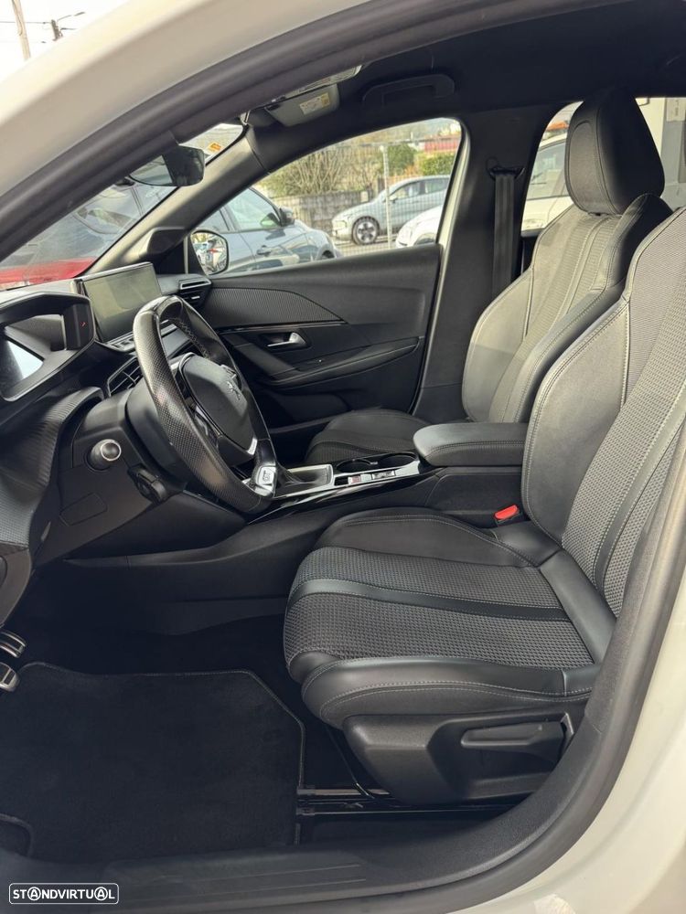 Peugeot 208 1.5 BlueHDi GT - 14