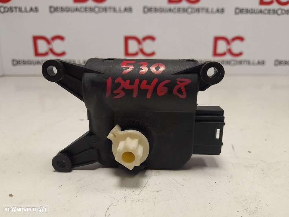 MOTOR DA ABERTURA DAS CONDUTAS DO CLIMATIZADOR SEAT LEON 2006 -1K0907511 - 3