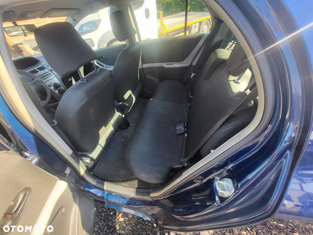 Toyota Yaris 1.33 Luna Start - 10
