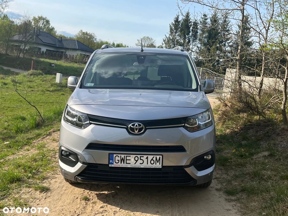 Toyota Proace City Verso 1.2 D-4T Family - 3