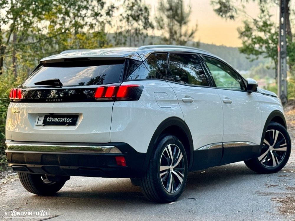 Peugeot 3008 1.2 PureTech Allure EAT6 - 34