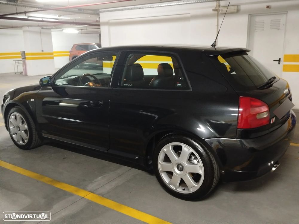 Audi S3 1.8 T quattro - 11