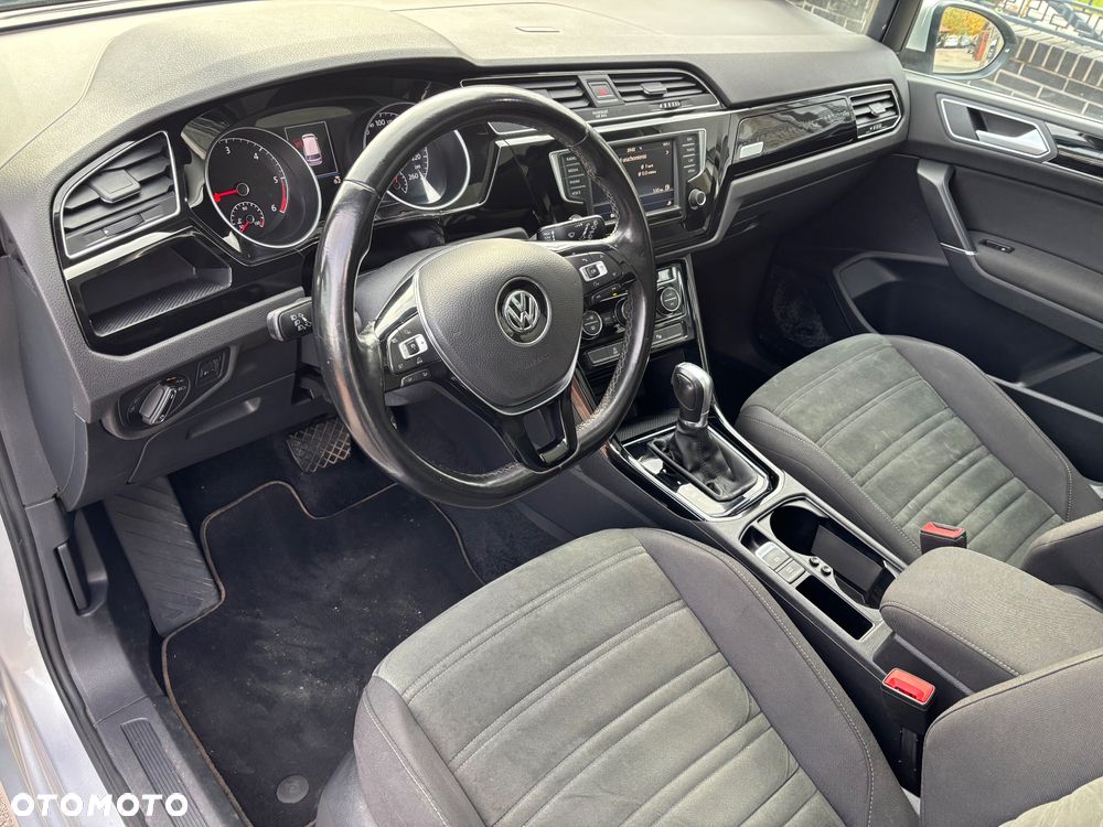 Volkswagen Touran 2.0 TDI BMT Comfortline Plus DSG - 21