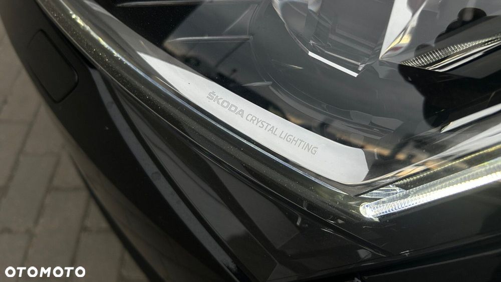 Skoda Superb 2.0 TDI SCR Style DSG - 32