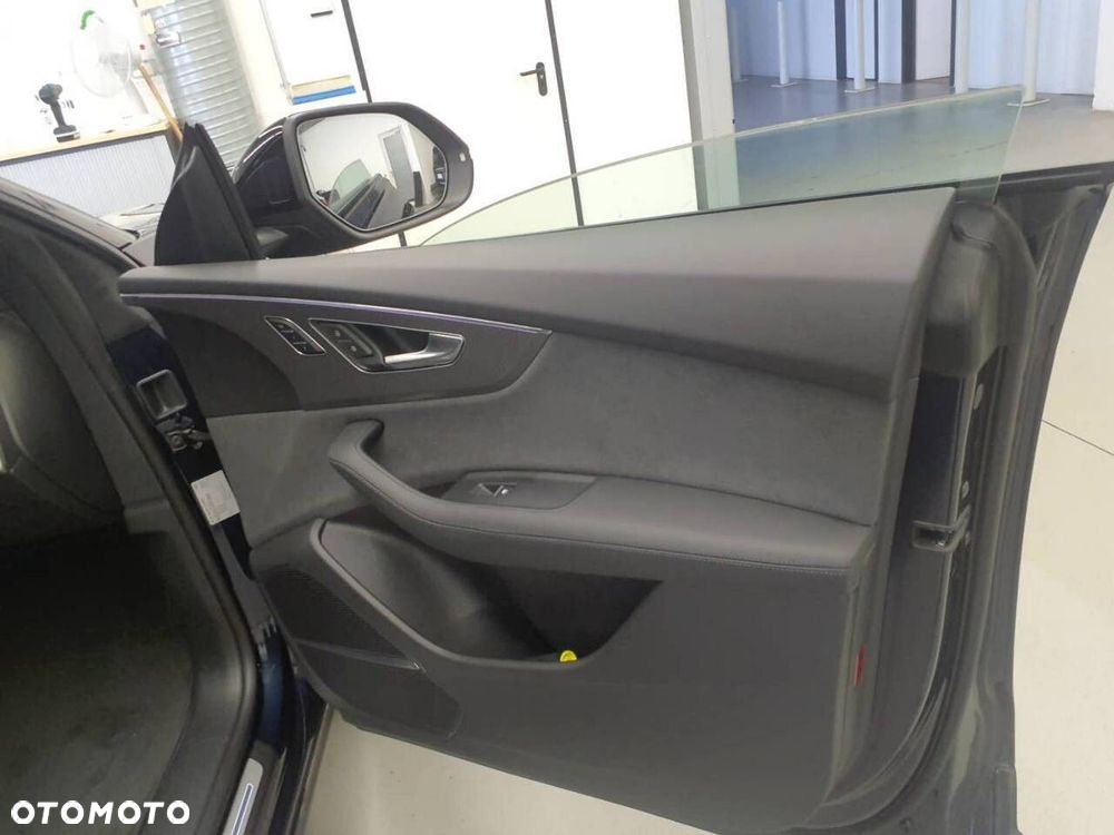 Audi RS Q8 TFSI mHEV Quattro Tiptronic - 22