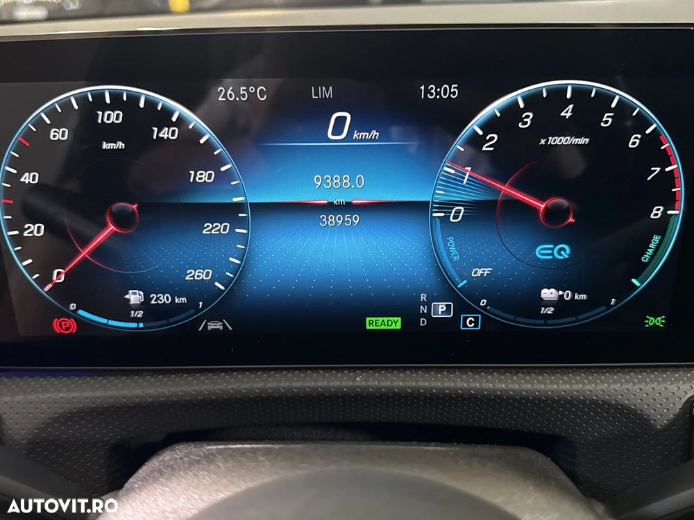 Mercedes-Benz A 250 - 11