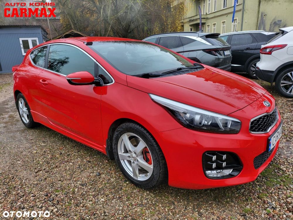 Kia ProCeed - 9