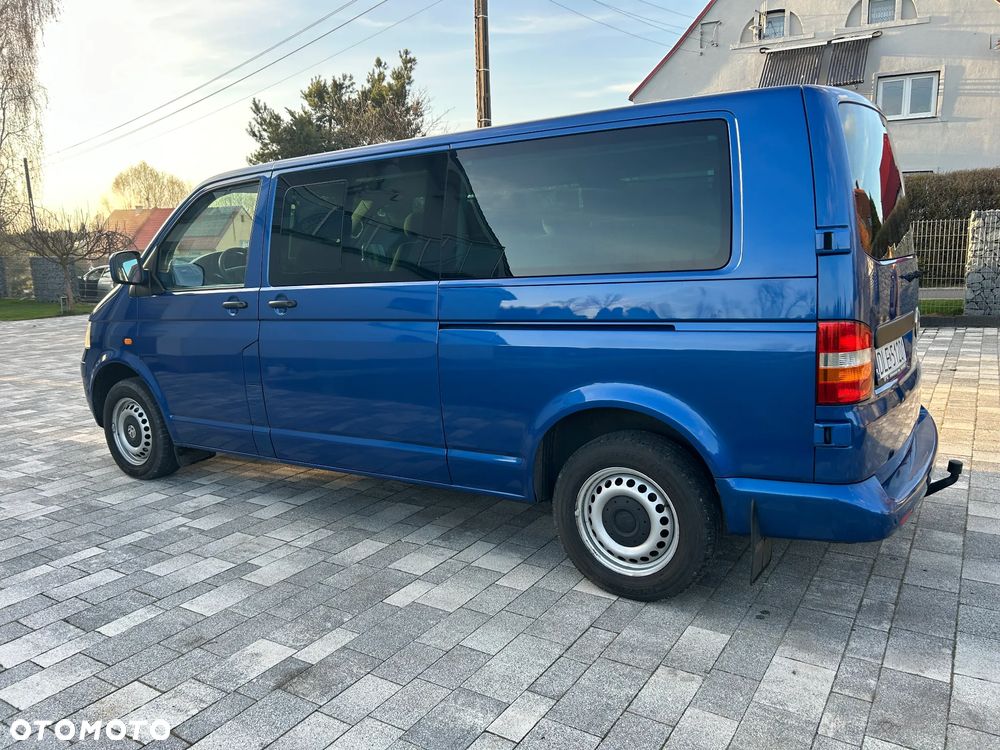 Volkswagen Caravelle - 6