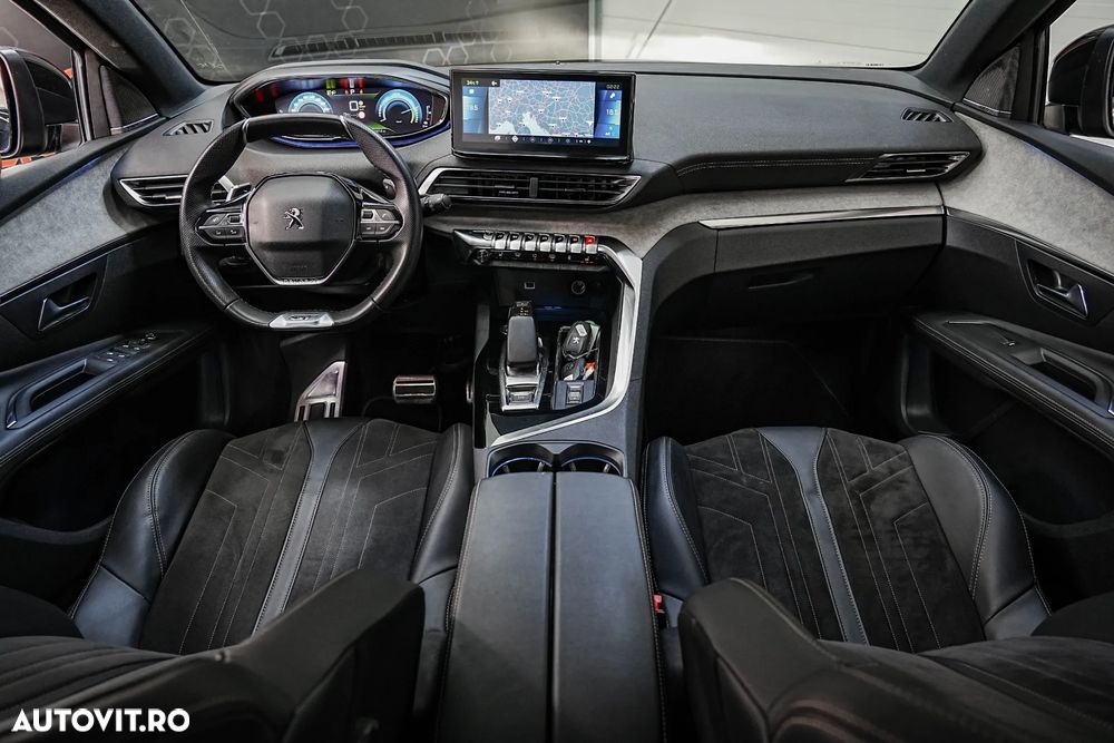 Peugeot 3008 Plug-In Hybrid 225 e-EAT8 GT - 3