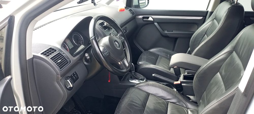 Volkswagen Touran 1.4 TSI DSG Comfortline - 18
