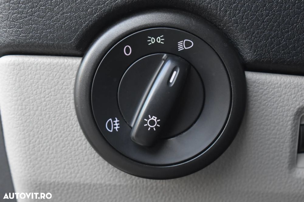 Volkswagen Transporter 2.0 110 kW LR - 32