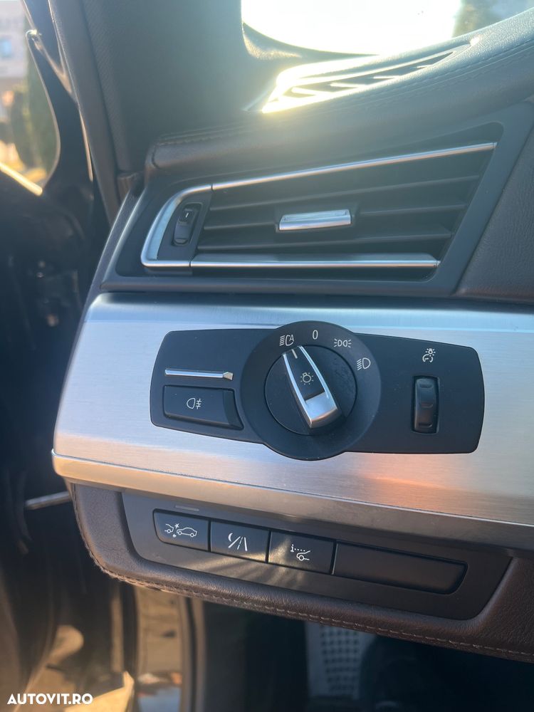 BMW Seria 7 740d Aut. - 12