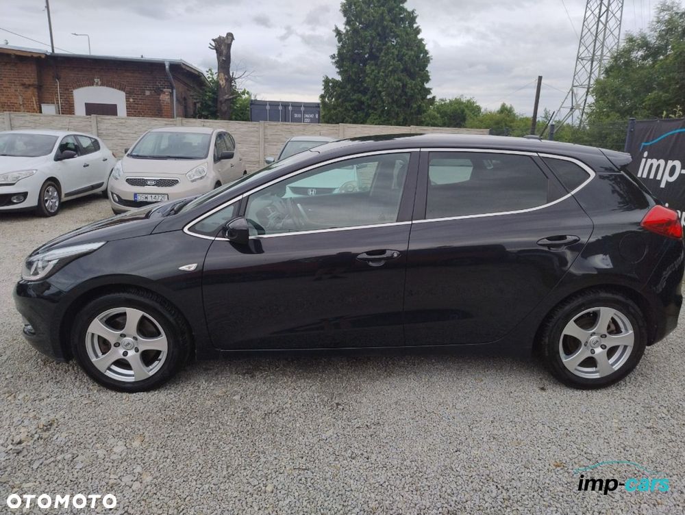 Kia Ceed - 6