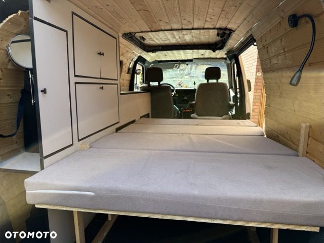 Volkswagen Transporter T4 - 7