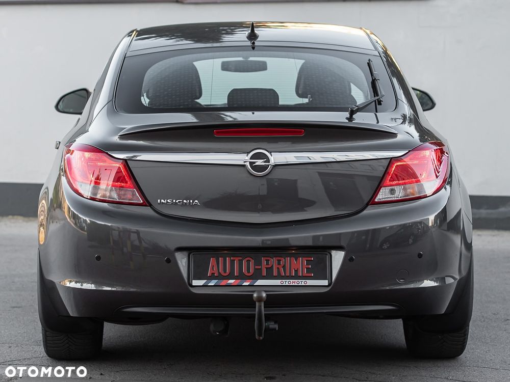 Opel Insignia - 11