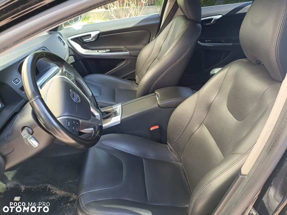 Volvo S60 T5 Geartronic - 12