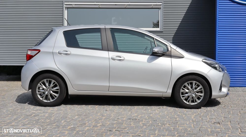 Toyota Yaris 1.4 D-4D Comfort - 4