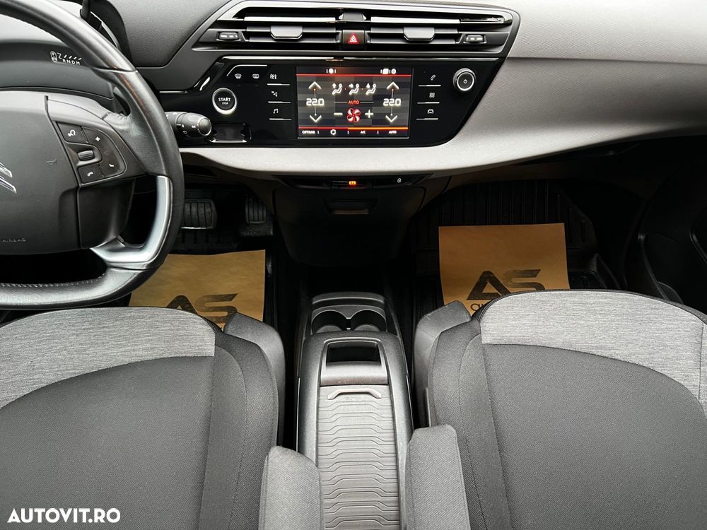 Citroën C4 Picasso - 32