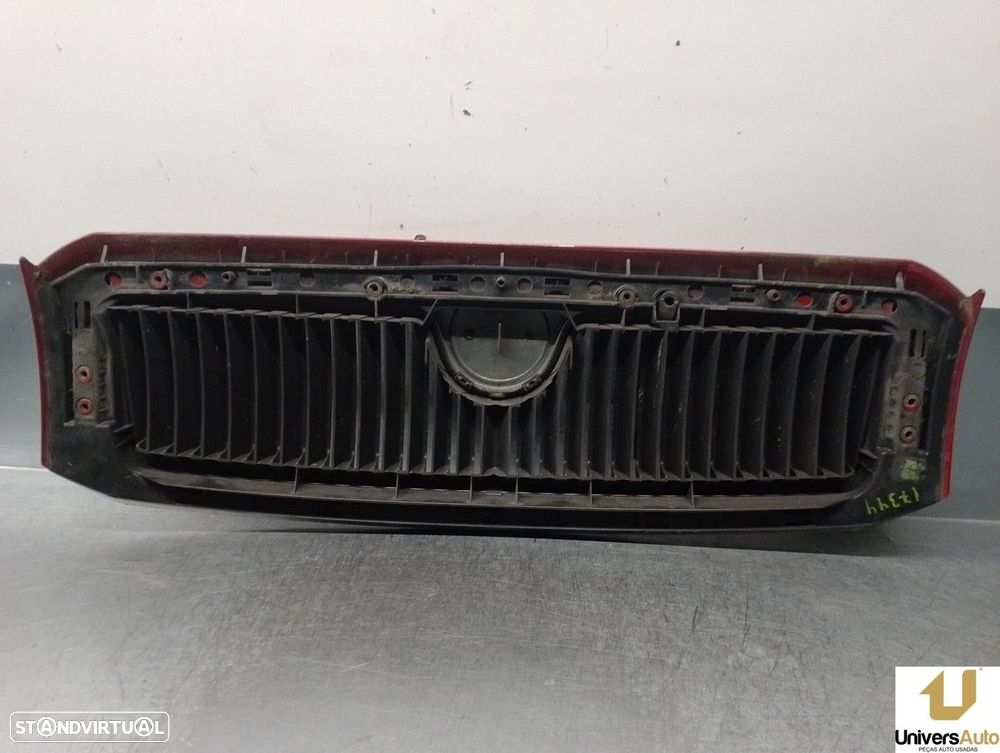 GRELHA FRONTAL SKODA FABIA I 2004 -6Y0853668B - 1