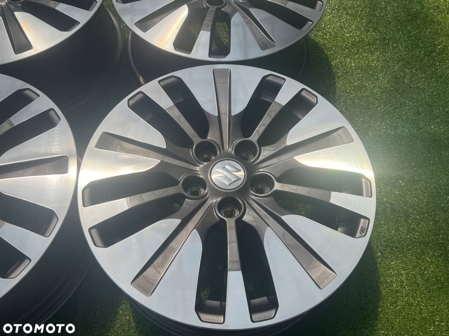 KOMPLET FELG FELGI ALU SUZUKI VITARA SX-4 SWIFT SPORT 17 ET50 ORYGINALNE - 8