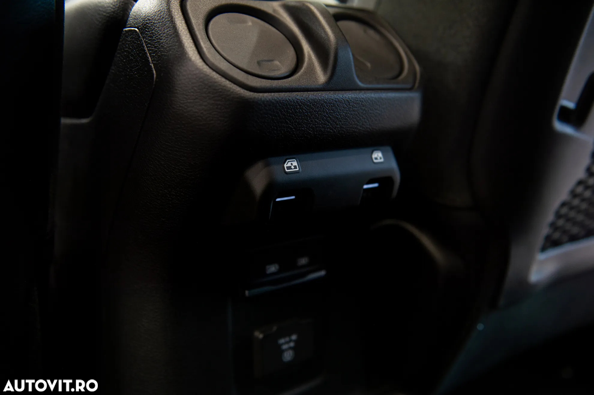 Jeep Wrangler - 35