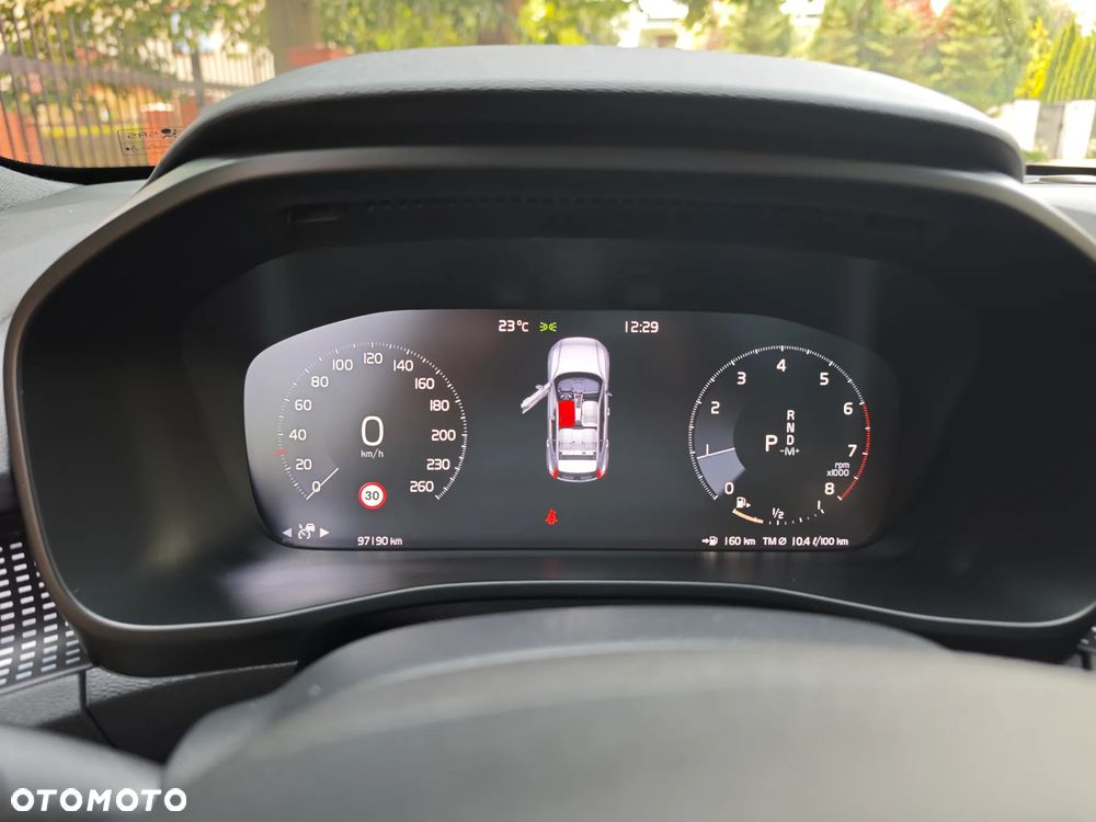 Volvo XC 40 T5 AWD Geartronic R-Design - 18