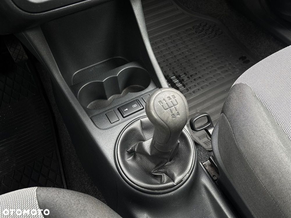 Skoda Fabia 1.2 TSI Active - 21