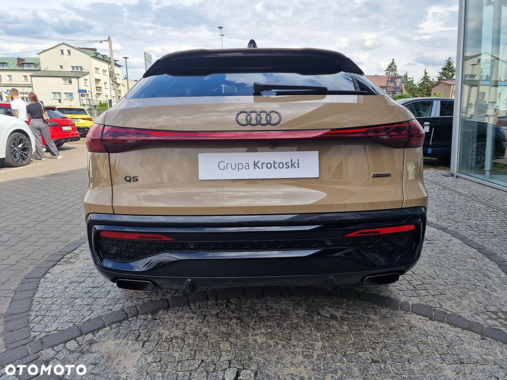 Audi Q5 Sportback - 3