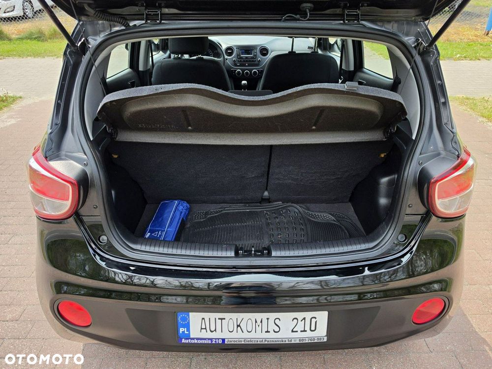 Hyundai i10 - 15