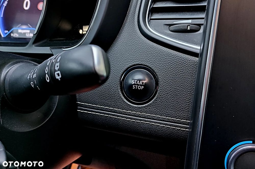 Renault Scenic ENERGY TCe 140 LIMITED - 13