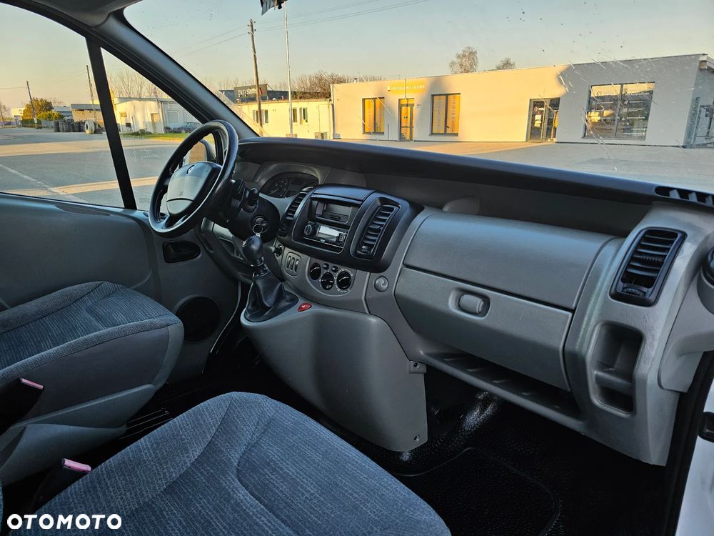 Renault Trafic - 20