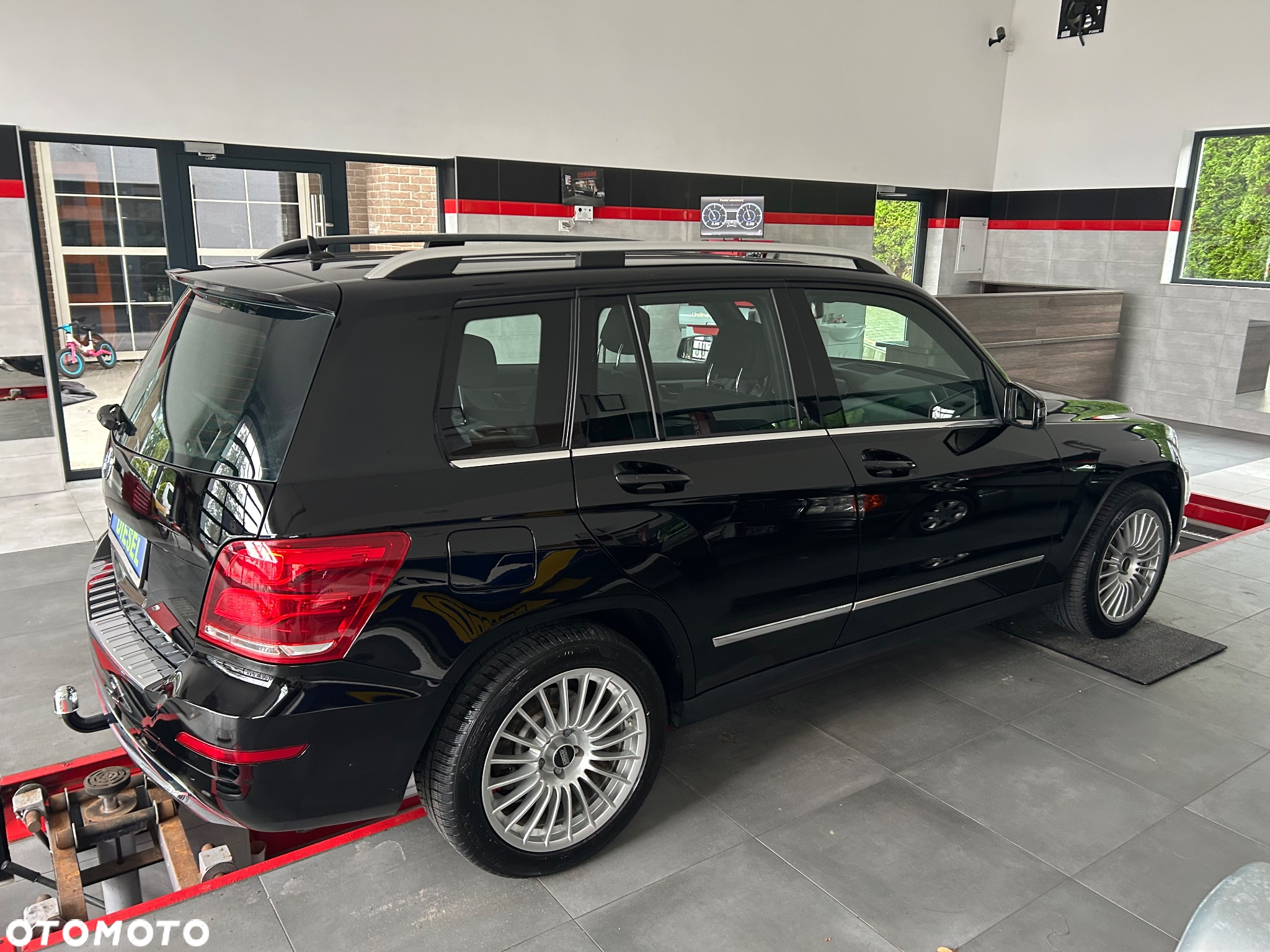 Mercedes-Benz GLK 200 CDI (BlueEFFICIENCY) 7G-TRONIC - 8