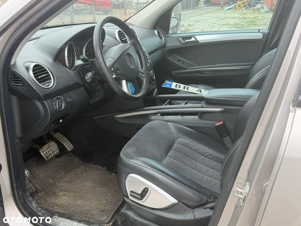 Mercedes-Benz ML 320 CDI 4Matic 7G-TRONIC - 9