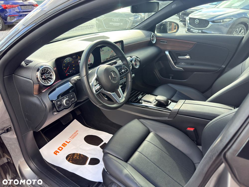 Mercedes-Benz CLA 200 7G-DCT Edition Progressive Line - 14